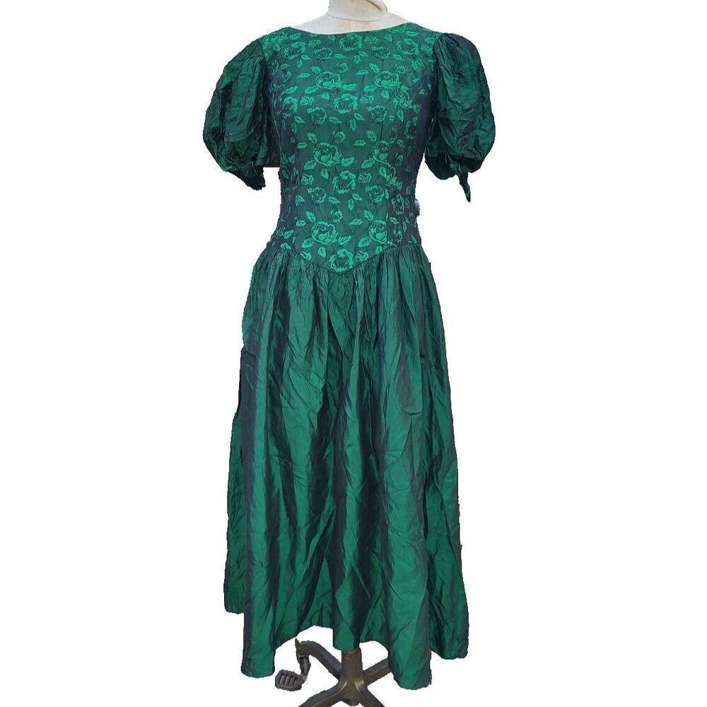 Gorgeous Vintage 1980s Emeald Green Union Made Puff Sleeve Holiday Dress Bow M
